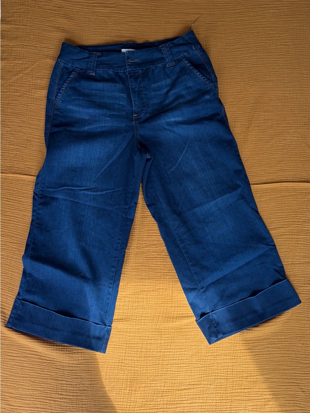 *pre-loved* Maurices Size 16 Stretch Denim Wide Leg Cropped Cuff Jeans